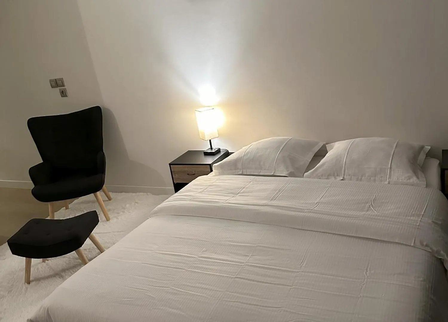 New Upscale 1 Bedroom * Paris